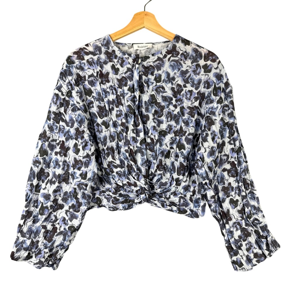 Rodebjer Cecilie Violet Ditsy Floral Knot Front Cropped Blouse Blue Large